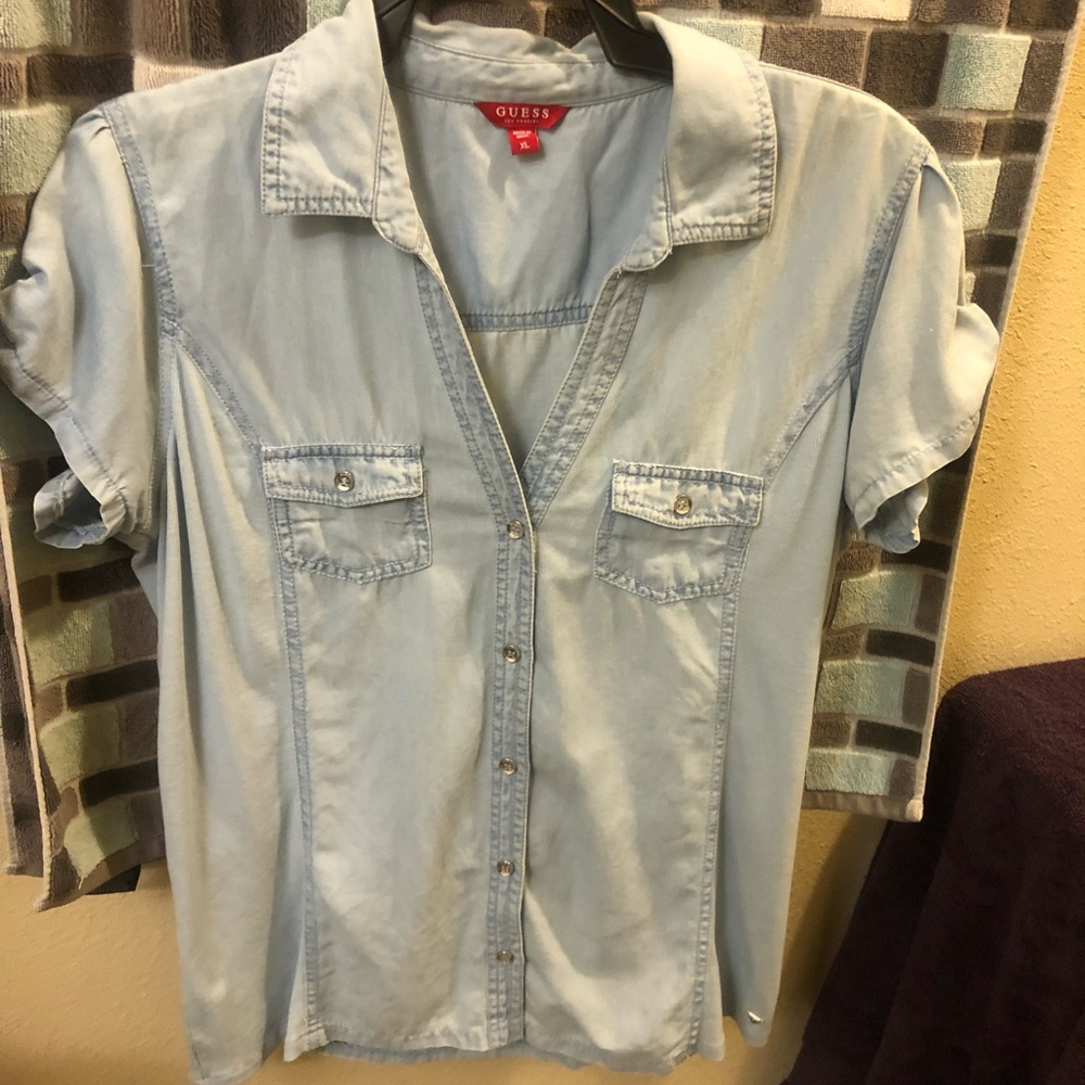 XL Guess Top